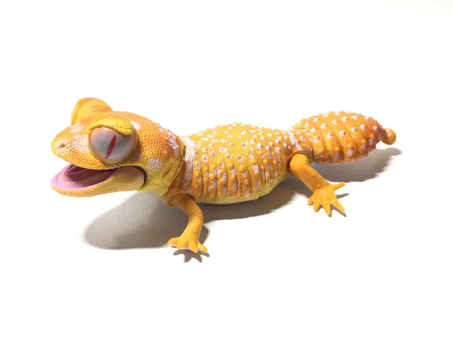Bandai Albino Pyrubara Knob-tailed Gecko Mini Figure w/ Movable Joints