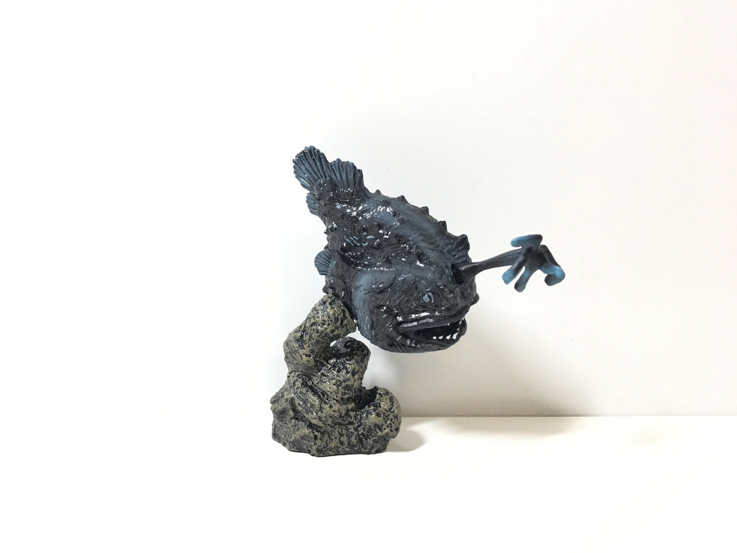 BANDAI Deep Sea Atlantic Footballfish Fish Figure
