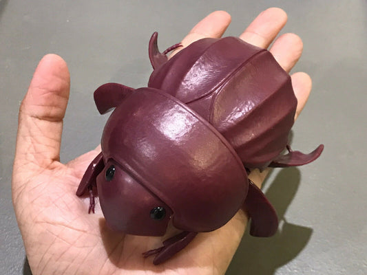 Plastic DUNG BEETLE Insect Bug Dango Mushi Figure w/Moving Parts - BURGUNDY Color